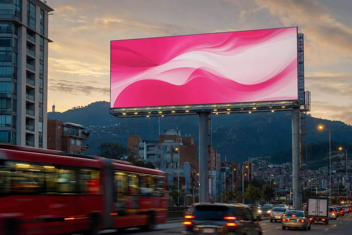 Valla publicitaria de Bagu Medios instalada en Bogotá